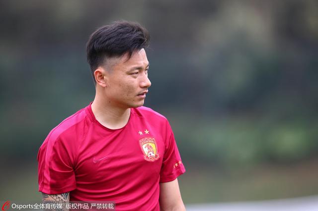 而在欧罗巴赛场，圣吉罗斯目前取得1胜2平2负的战绩排名小组第三，球队仍有提升排名的可能性。
